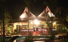 แอร์พอร์ท รีสอร์ท แอนด์ สปา (SHA Plus+)